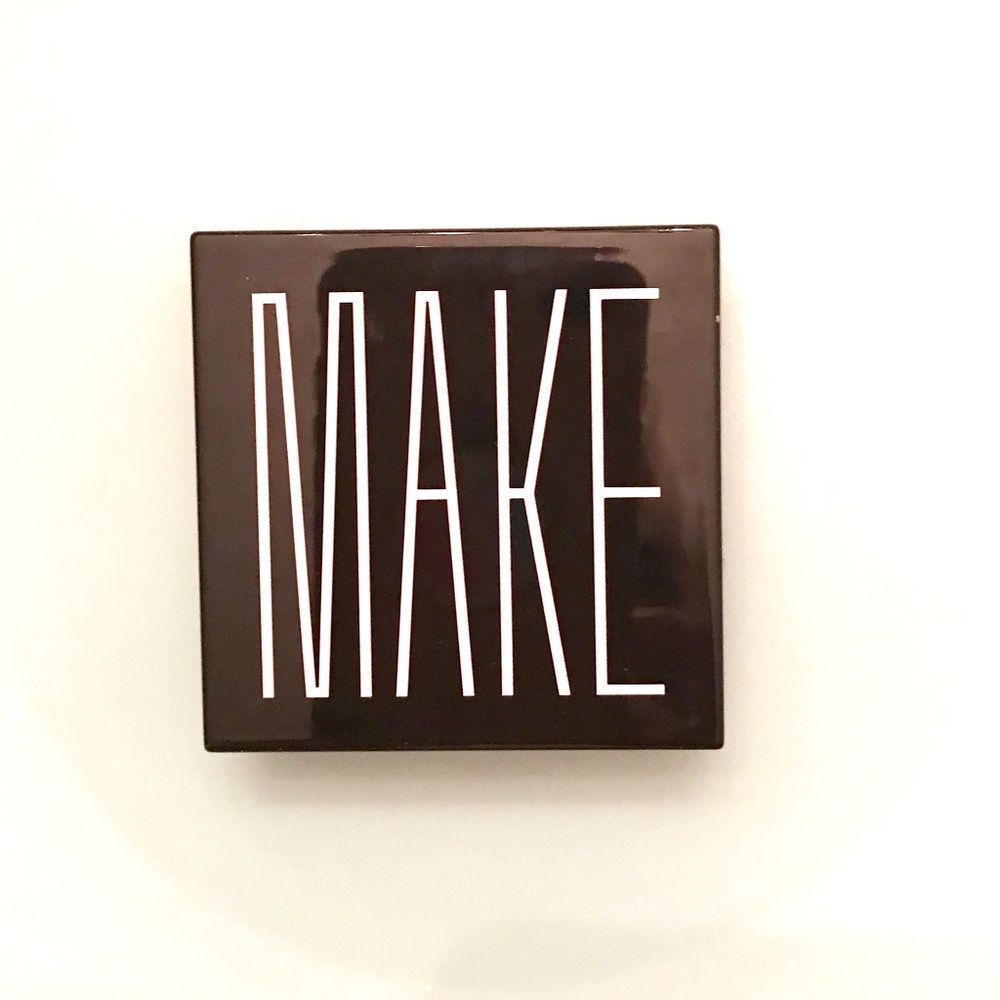 MAKE Colourless Translucent Soft Powder